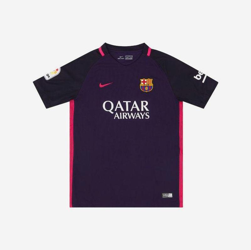 The Retro1999 Barcelona 2016-17 Away Shirt features purple with black sleeves, pink accents, Qatar Airways sponsor on the front, plus the club crest and Nike logo—a classic retro kit from their famous Champions League comeback.