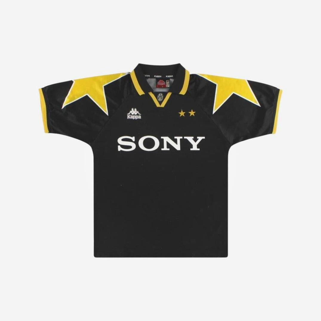 The Retro1999 Juventus 1995-97 Third Shirt is black with bold yellow shoulder stars, a white “SONY” chest sponsor, Kappa logo, and gold stars above the crest—a classic kit from the club’s iconic 1996 Champions League season.