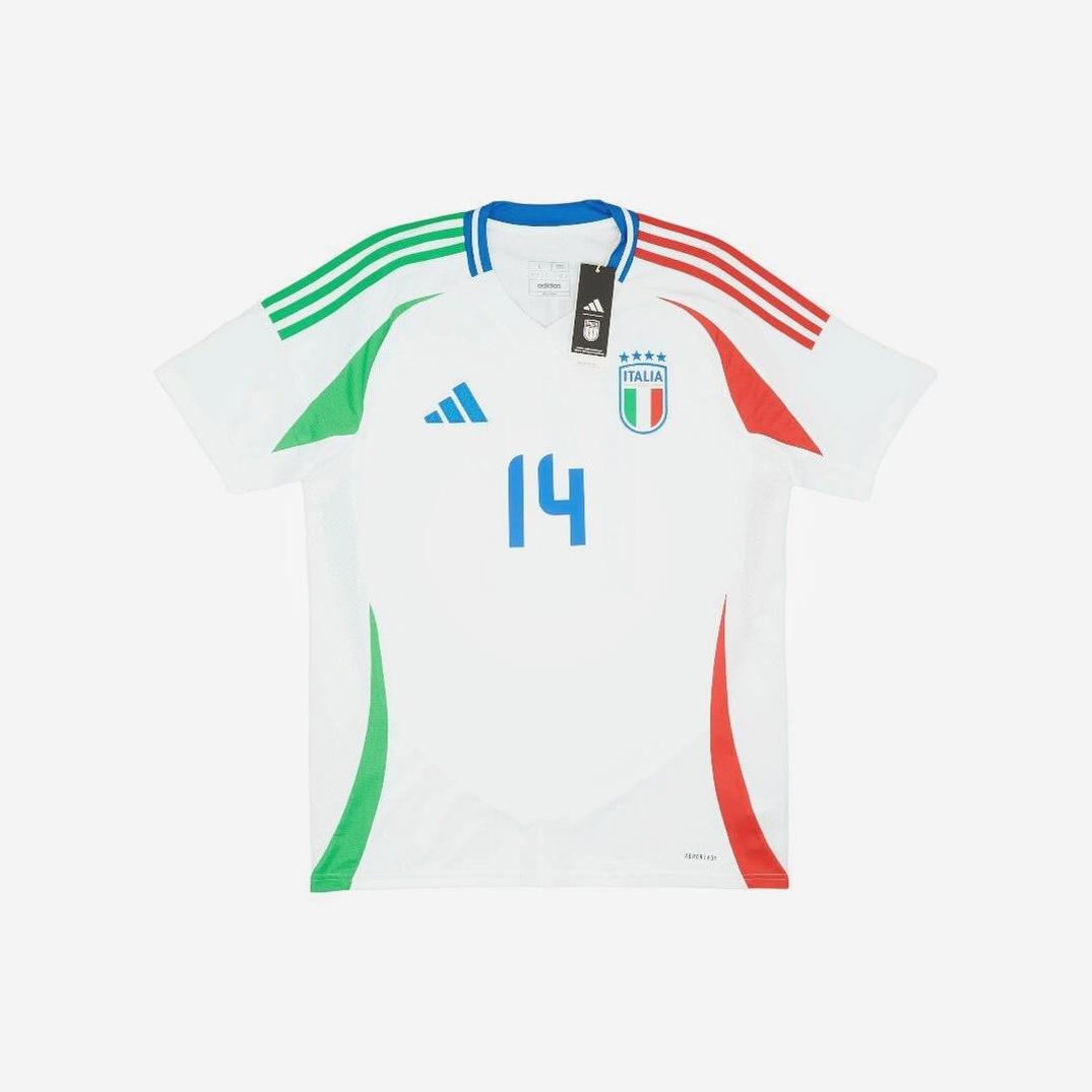Perfect for Italian football fans, the Retro1999 Italy 2024 Away Shirt features a white base, blue number 14, green and red accents on shoulders and sides, plus the Adidas logo and Italy crest with three stars on the chest.