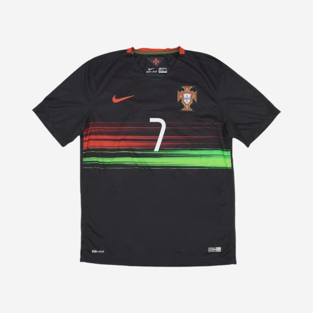 The Retro1999 Portugal 2015/16 Away Shirt features red, green, and light green chest stripes, white number 7, and the Portugal crest on the left chest—celebrating true football heritage.